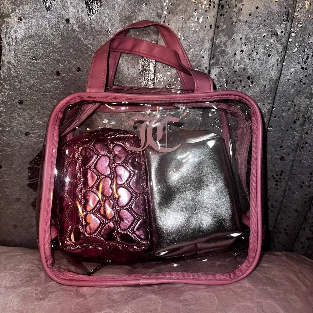 Juicy Couture pink 3 piece nested makeup bag set - Picture 2 of 5